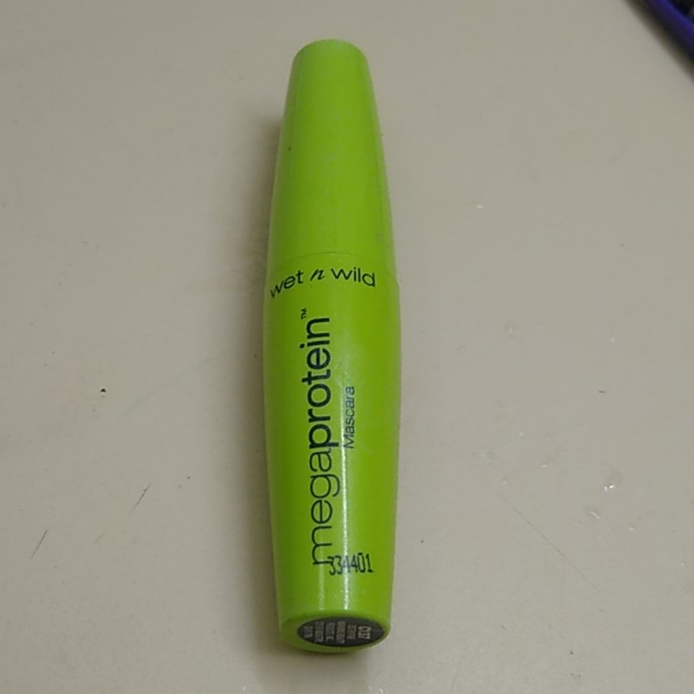 Wet n wild mega protein mascara